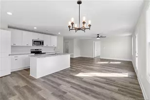 8021 Blaze Ct, Fayetteville, NC 28314 - Photo 8