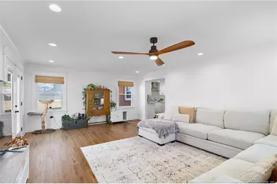 417 E Donaldson Avenue, Raeford, NC 28376 - Photo 14