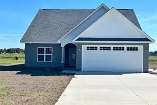 144 Tupelo Ln, Pembroke, NC 28372 - Photo 1