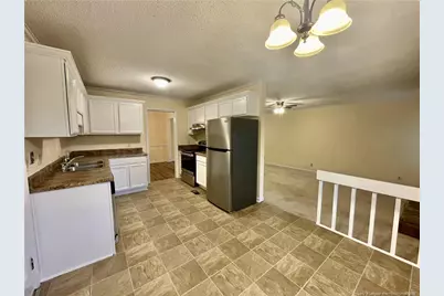 2109 Hollyridge Place, Fayetteville, NC 28304 - Photo 8