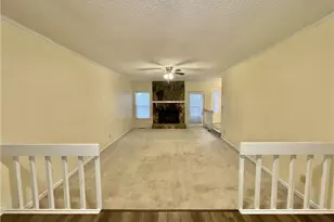 2109 Hollyridge Pl, Fayetteville, NC 28304 - Photo 2