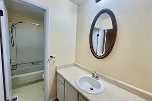 2109 Hollyridge Pl, Fayetteville, NC 28304 - Photo 20