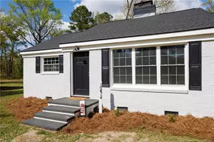 2634 W Tobemory Rd, Parkton, NC 28371 - Photo 4