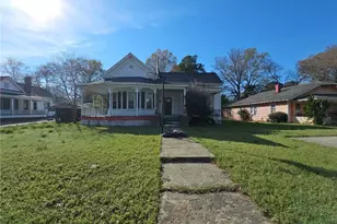 107 Church St, Red Springs, NC 28377 - Photo 1