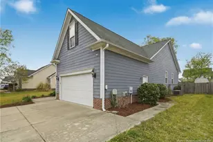 5940 Blue Sky Ln, Hope Mills, NC 28348 - Photo 4