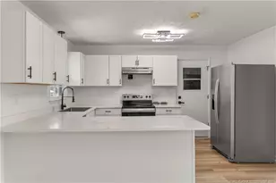 6929 Brockwood St, Fayetteville, NC 28314 - Photo 10