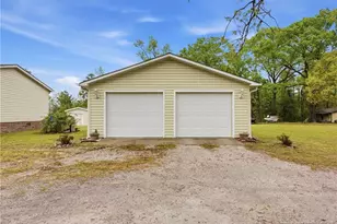 20001 McIntosh Rd, Laurinburg, NC 28352 - Photo 4