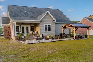 87 Brownstone Dr, Lumberton, NC 28360 - Photo 4