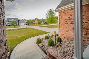 87 Brownstone Dr, Lumberton, NC 28360 - Photo 4