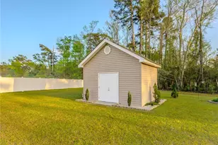 87 Brownstone Dr, Lumberton, NC 28360 - Photo 36