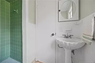 408 Sherwood Dr, Sanford, NC 27330 - Photo 28