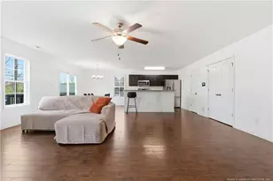 318 Coleridge Dr, Dunn, NC 28334 - Photo 6