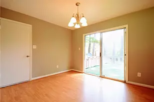 211 Livermore Dr, Fayetteville, NC 28314 - Photo 6