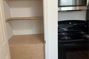 1701 Newark Ave, Fayetteville, NC 28301 - Photo 2