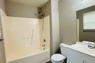 6124 Lonestar Rd, Fayetteville, NC 28303 - Photo 10