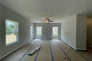 4279 Halkirk Dr, Fayetteville, NC 28312 - Photo 6