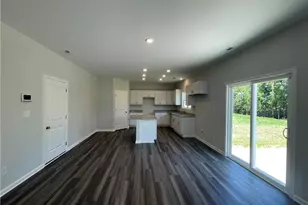4279 Halkirk Dr, Fayetteville, NC 28312 - Photo 6
