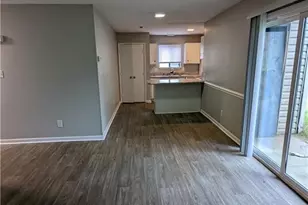 833 Applewood Ln, Fayetteville, NC 28303 - Photo 2