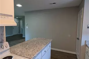 833 Applewood Ln, Fayetteville, NC 28303 - Photo 6