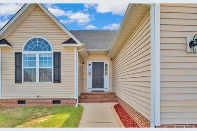 1475 Avoncroft Drive, Fayetteville, NC 28306 - Photo 2