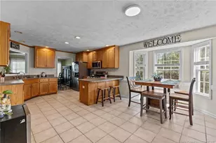 2399 Middleton Ct, Fayetteville, NC 28306 - Photo 16