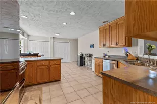 2399 Middleton Ct, Fayetteville, NC 28306 - Photo 12