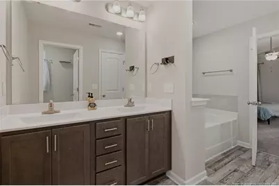 5410 Hickory Knoll Road, Fayetteville, NC 28314 - Photo 32