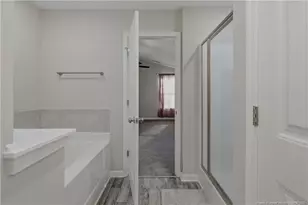 5410 Hickory Knoll Rd, Fayetteville, NC 28314 - Photo 32