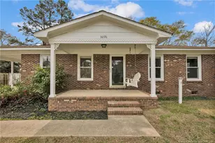 3236 Periwinkle Dr, Fayetteville, NC 28306 - Photo 4