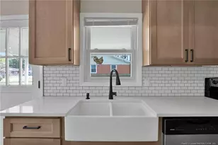 3236 Periwinkle Dr, Fayetteville, NC 28306 - Photo 18