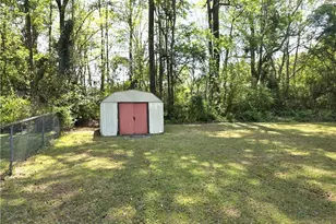 257 Berwick Dr, Raeford, NC 28376 - Photo 6