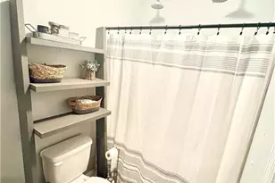 372 Woodberry Cir, Raeford, NC 28376 - Photo 10