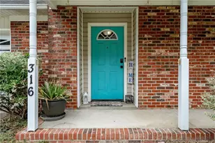 316 Peterson Pl, Fayetteville, NC 28301 - Photo 2