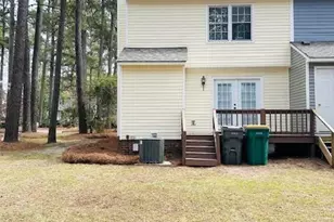 4811 Pinedale Blvd, Lumberton, NC 28358 - Photo 2