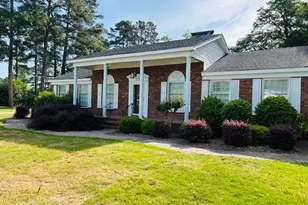 3106 Rowland Ave, Lumberton, NC 28358 - Photo 2