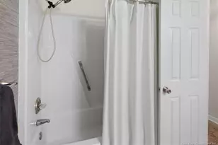 7686 Beverly Dr, Fayetteville, NC 28314 - Photo 14