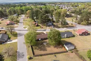 7686 Beverly Dr, Fayetteville, NC 28314 - Photo 38