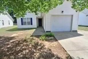 866 Nighthawk Dr, Fayetteville, NC 28314 - Photo 2