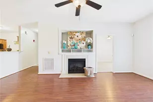 625 Marshtree Ln, Fayetteville, NC 28314 - Photo 6