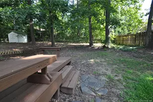 6104 Deerwood Pl, Raleigh, NC 27607 - Photo 18