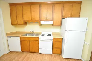 6104 Deerwood Pl, Raleigh, NC 27607 - Photo 8