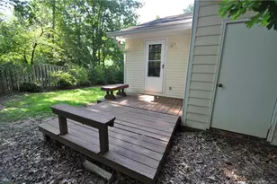 6104 Deerwood Pl, Raleigh, NC 27607 - Photo 16