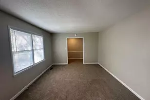 5901 Watercrest Ct, Fayetteville, NC 28304 - Photo 4