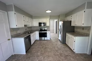 5901 Watercrest Ct, Fayetteville, NC 28304 - Photo 8