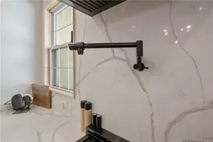 1208 Goodview Ave, Fayetteville, NC 28305 - Photo 10