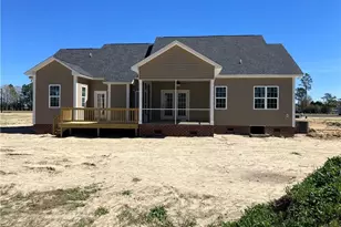 3031 Dinwiddle Dr, Wade, NC 28395 - Photo 2