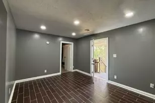 807 Branson St, Fayetteville, NC 28305 - Photo 6