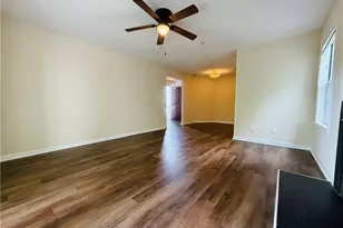 349 Waterdown Dr, Fayetteville, NC 28314 - Photo 4