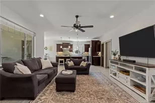 190 Devon Cir, Aberdeen, NC 28315 - Photo 10