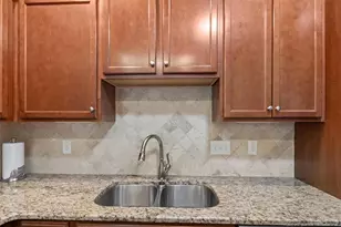 231 Nandina Ct, Fayetteville, NC 28311 - Photo 20